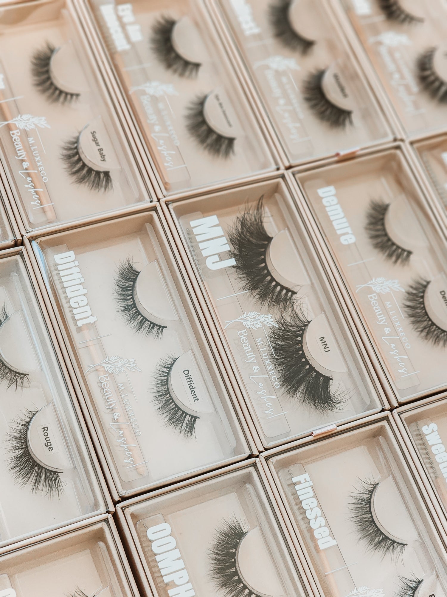 M.LuxxeCo Lashes