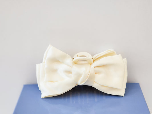 Silky Ivory Bow Hair Claw