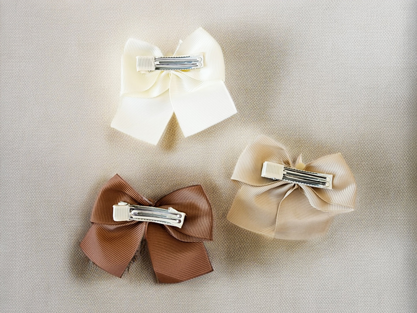 Adorbe Neutral Bow Hair Clips